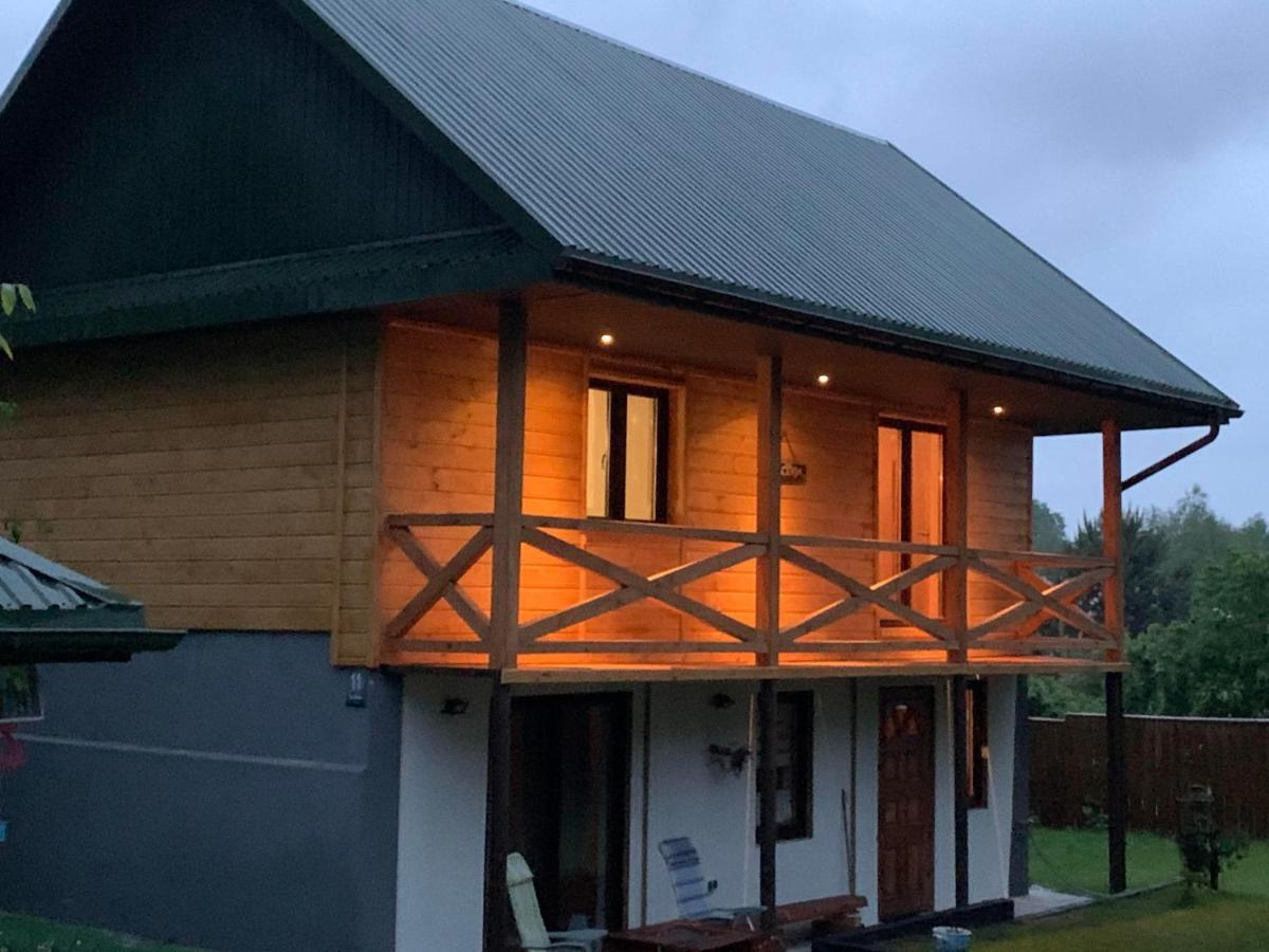 Hacjenda - Domek Caloroczny Krasnobród Exteriör bild