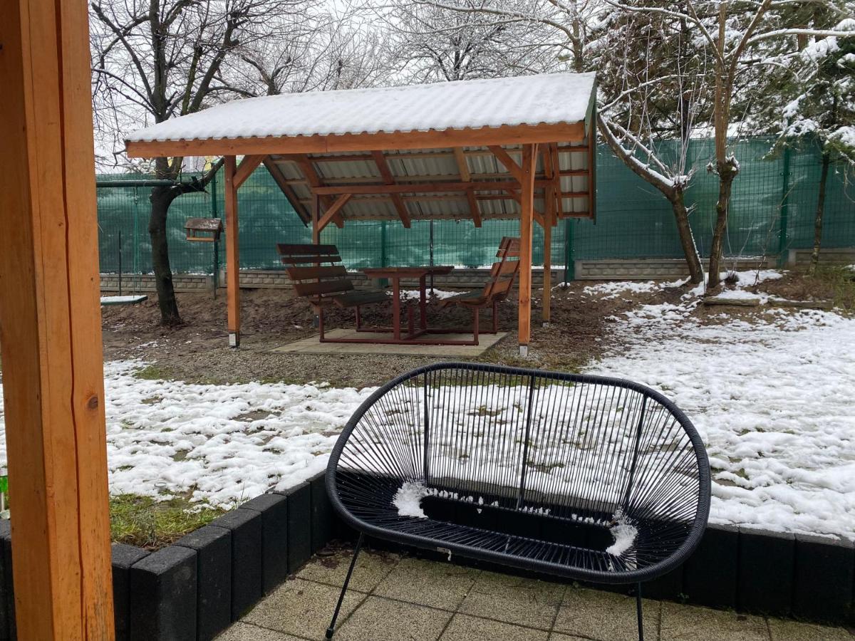 Hacjenda - Domek Caloroczny Krasnobród Exteriör bild
